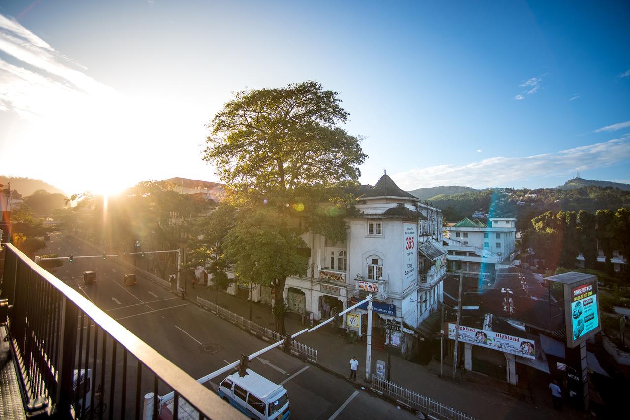 Impala City Hotel And Hostel Kandy 50 Exterior photo
